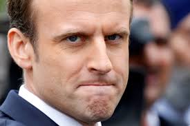 Macron planté